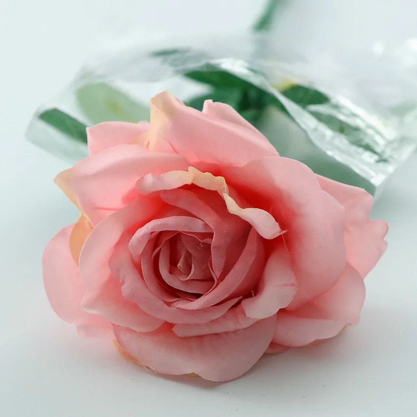 Увлажняющие розы с 2 листьями, Искусственные цветы, Аксессуары для украшения дома, Свадебный букет, Цветочная композиция для вечеринки 1