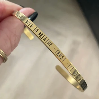 Изготовленные на заказ Именные браслеты с выгравированным именем, Манжета в стиле C, Изящный браслет с буквами для женщин, Браслет для женщин, Персонализированные ювелирные подарки