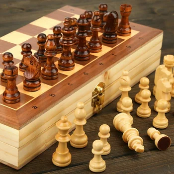 Магнитный Деревянный Складной Игровой Набор В Шахматы С Войлочной доской Внутри Для Хранения Взрослых Детей Начинающих Большая Шахматная Доска 39см * 39см